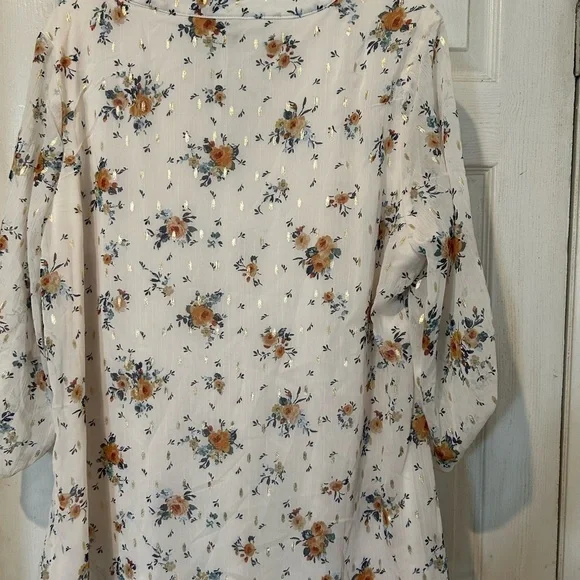 NWT Sara Michelle Floral Chiffon Fully Lined Top - Picture 8 of 8